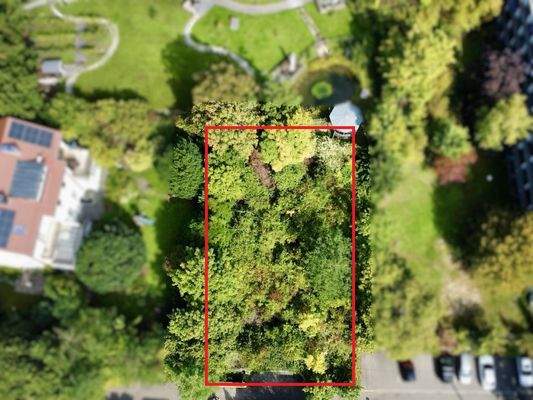 Blick über das Grundstück