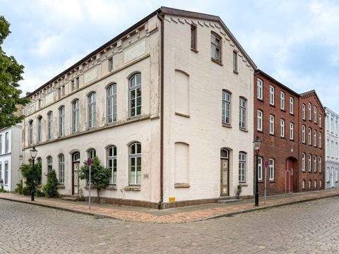 Friedrichstadt Renditeobjekte, Mehrfamilienhäuser, Geschäftshäuser, Kapitalanlage