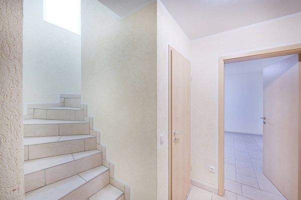 Abgang in den Kellerbereich