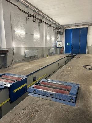 Rollenprüfstand LKW.jpeg