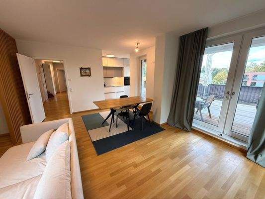 Großzügiger Wohn-Essbereich