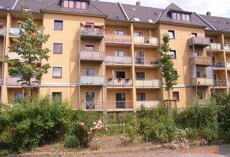 FM63-01 Fassade Hof.jpg