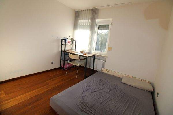 Schlafen / Büro / Kind OG