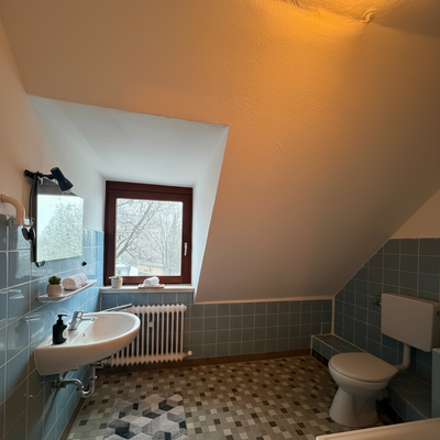 Badezimmer 2