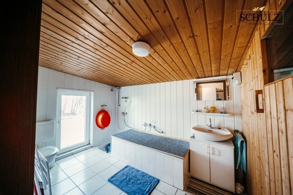 Bad mit Sauna EG WHG2