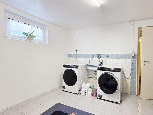 Waschküche im Keller