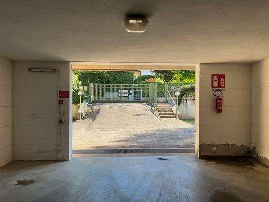 Einfahrt Tiefgarage.jpeg