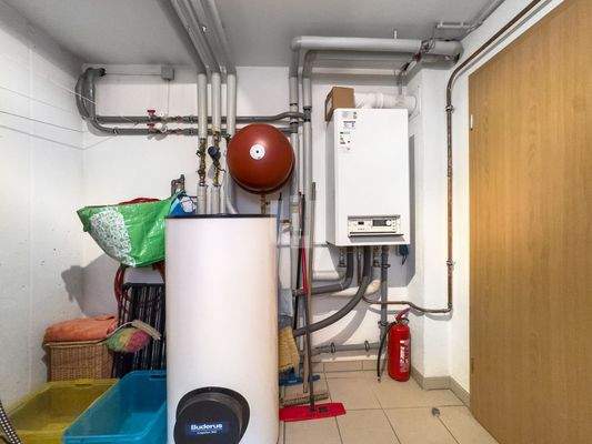Wasch- und Heizungsraum