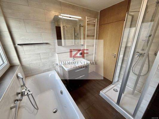 Tageslichtbad  1.OG #1