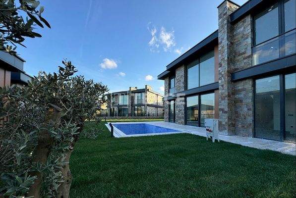 Close to the Airport Triplex Villas for Sale in Tuzla