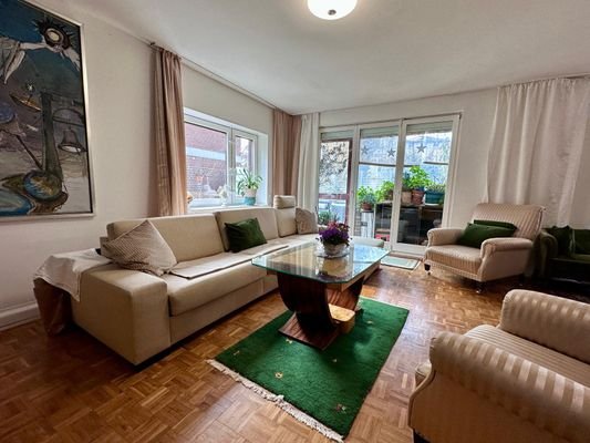 Wohnzimmer ETW.jpg