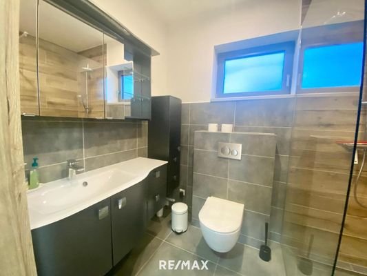 EG Badezimmer 1