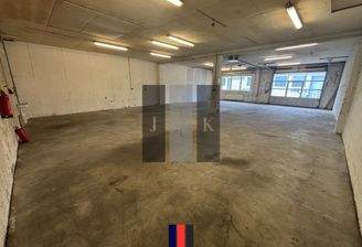 Halle Innenansicht 1