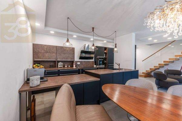 EG Küche mit Essbereich