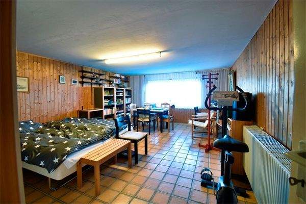 Schlafzimmer Kellergeschoss