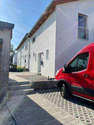 Zugang mit Stellplätzen