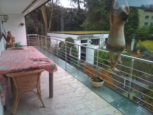1OG- Balkon mit Garten-Blick 