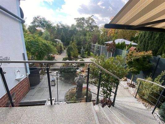 Zugang vom Wintergarten zum Garten/Terrasse