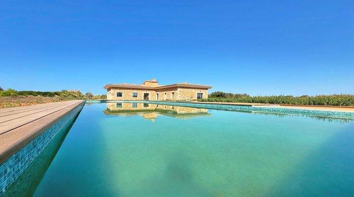 WhatsApp Image 2025-12-09 at 15.34.36 (1)