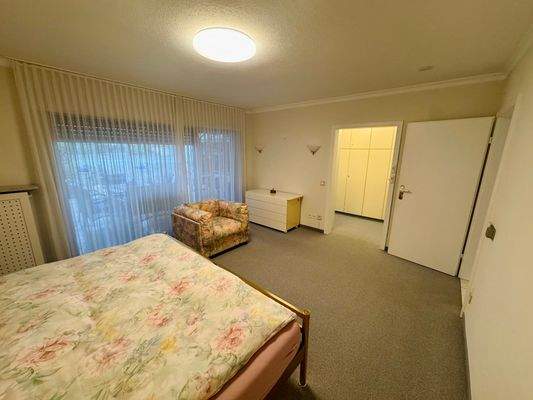 Schlafzimmer 1 & Ankleidezimmer