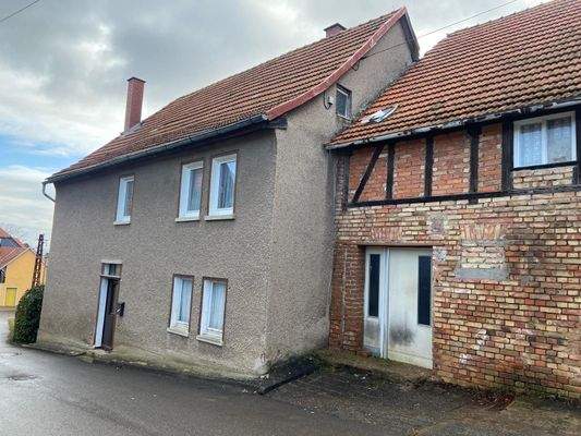 Hausansicht Haus und NG Bild 1