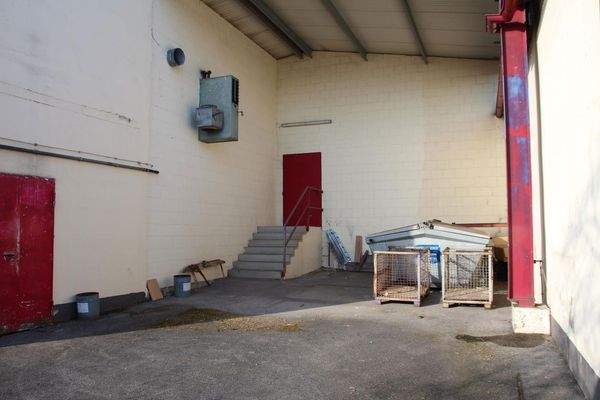 Hinterausgang - Halle 2