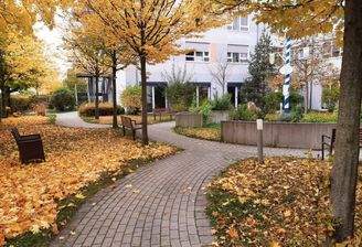 Spazieren in der Anlage