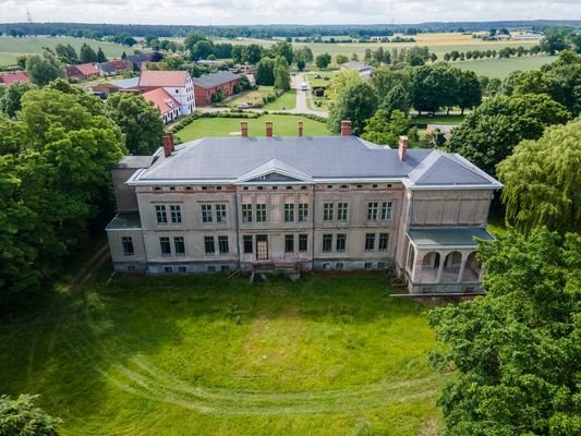 Blick auf die Rückseite des Schlosses