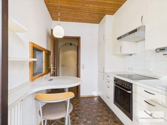 Küche nebst Einbauten