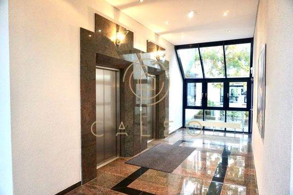 Innenansicht - Aufzüge 1