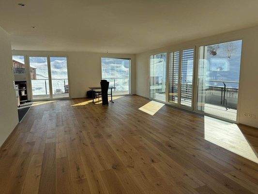 Wohn/ Essbereich/ Küche mit Kochinsel