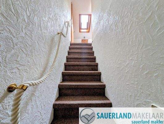 Treppenhaus - Eigentümerwohnung