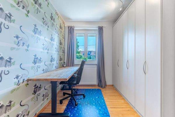 Büro/Schlafzimmer im 1.OG