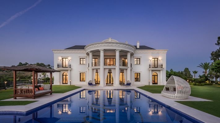 Photo: Villa in Marbella East