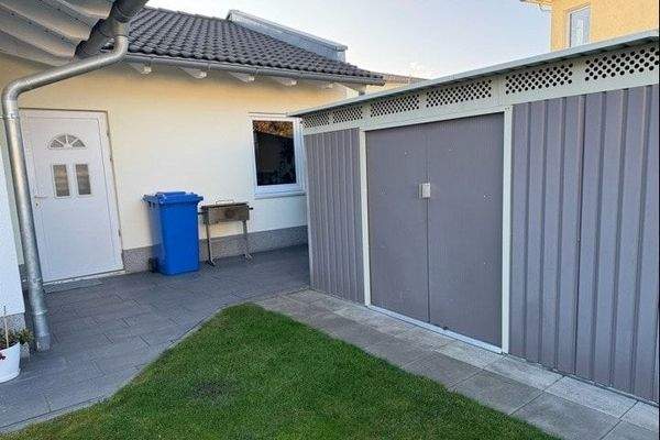 Eingang Garage, Geräteraum