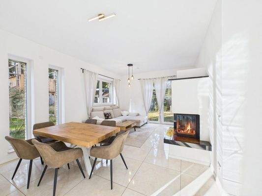 Wohn- und Essbereich