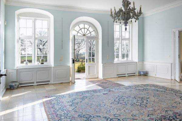 Entree mit Blick auf den Park