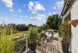 Balkon mit Blick ins Grüne