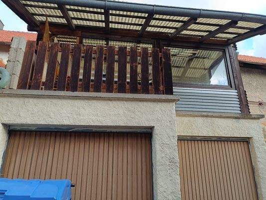 2 Garagen und Wintergarten.jpg