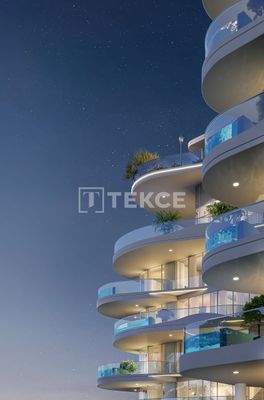 Luxury Beachfront Apartments in Al Marjan Island