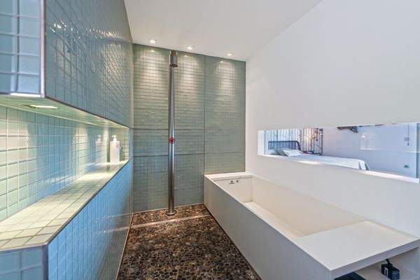 5779ee33-b062-4762-8127-3aeacf22b245