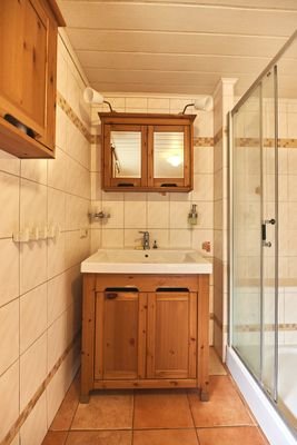 Badezimmer EG Ansicht 2