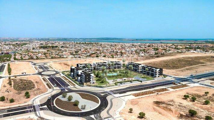 Stylish 2-Bedroom Flats with Shared Pool in Torrevieja