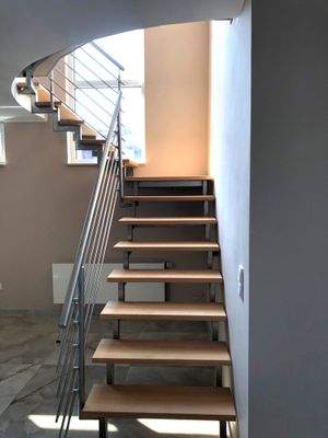 Obejkt 2 Treppe EG.jpg