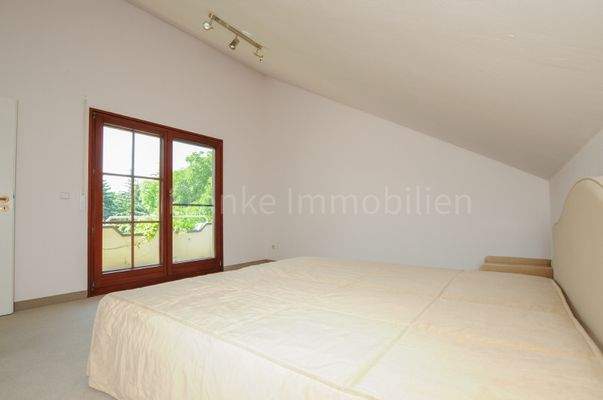 2. Schlafzimmer