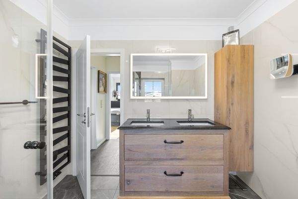 Strandnahes Zuhause mit lichtdurchflutetem Wintergarten in Kühlungsborn Ost DAHLER Rostock