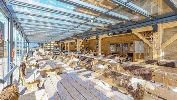 KITZIMMO-Après-Ski & Gastgewerbebetrieb in Toplage an der Skipiste Fieberbrunn kaufen.