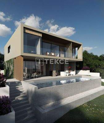 Elegant Detached Villa with Private Pool and Garden in Barcelona