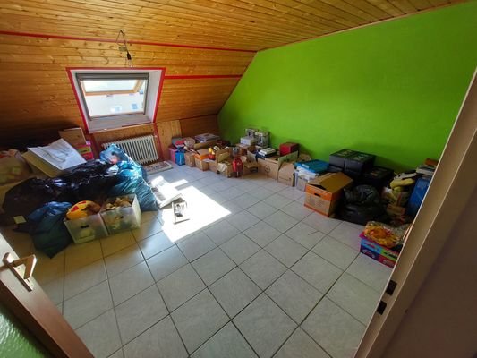 15 Dachgeschoss.jpg