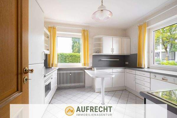 geräumiger Küchenraum